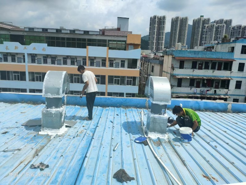 内黄钢结构屋面涂料维修方法